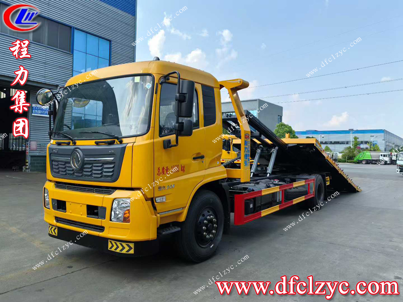 程力集團天錦一拖二清障車：專業(yè)救援領域的全能干將